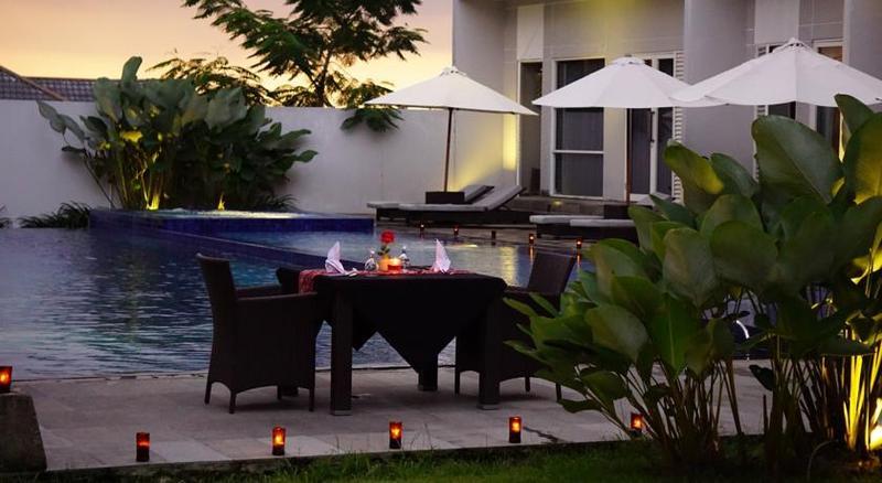 Grand Kecubung Hotel Pangkalan Bun Ngoại thất bức ảnh